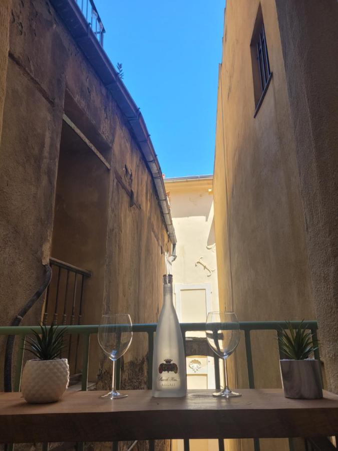 Au Coeur Du Citron Apartment Menton Luaran gambar